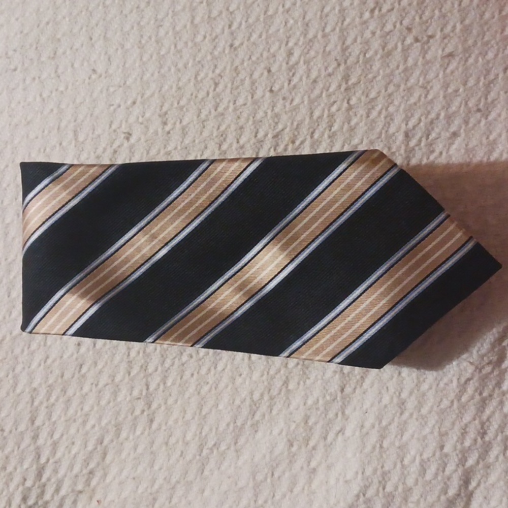 NWOT. Nautica Silk Tie.